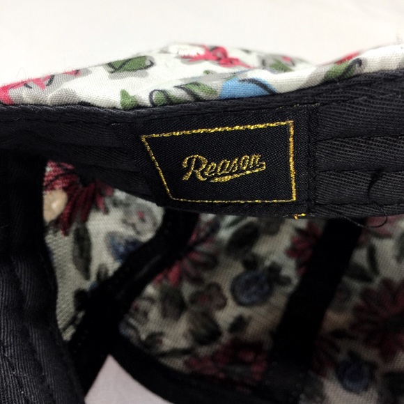 Reason Floral SnapBack - Picture 5 of 8